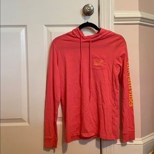 Vineyard Vines hooded shirt